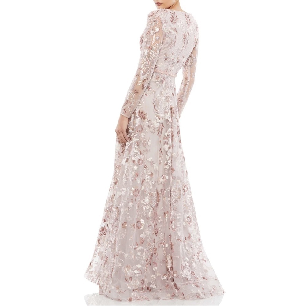 Nwt Mac Duggal Embellished V Neck Illusion Long Sleeve A Line Gown In Ro — image 3 of 4